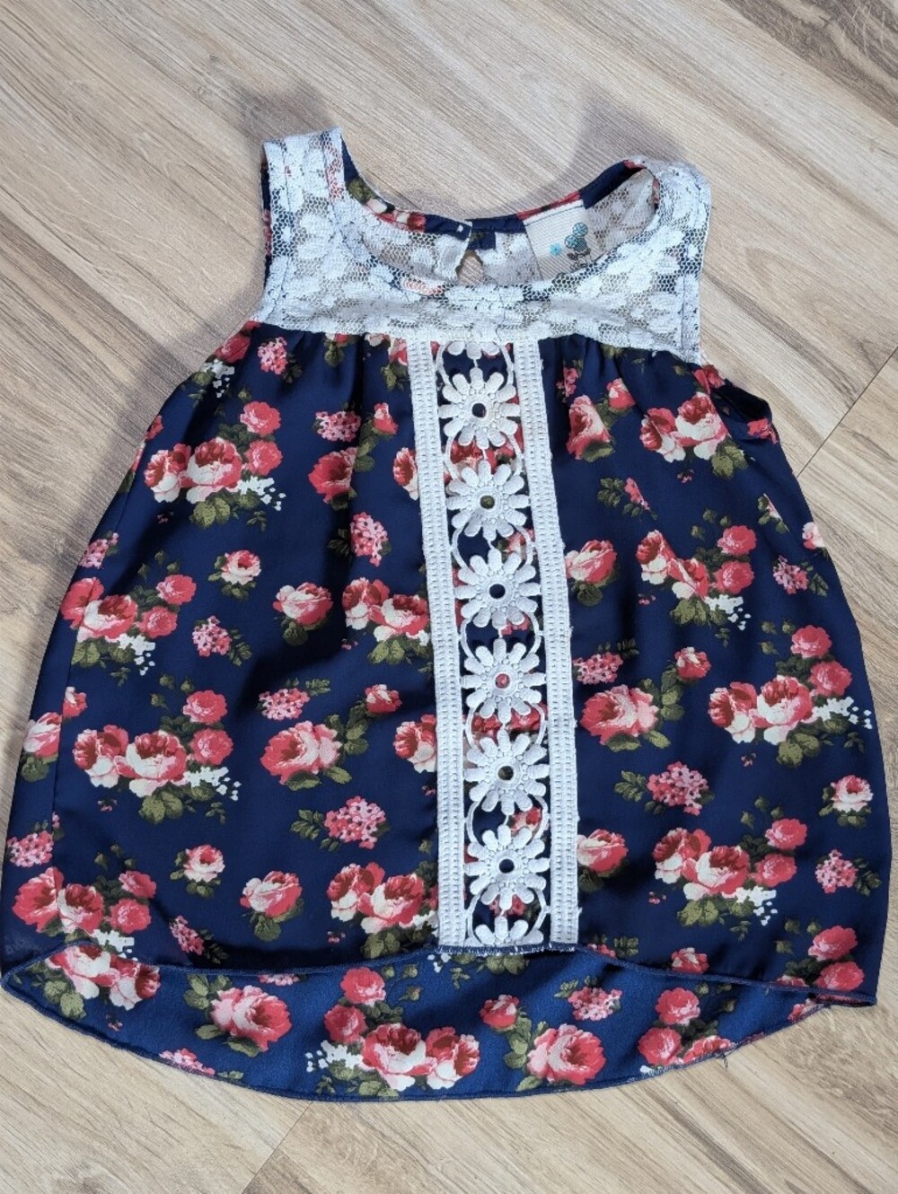 Lily Bleu Girls Floral Shirt Sleeveless Flows TopSize 5